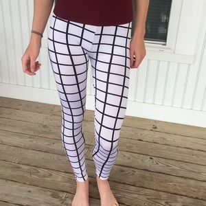 Grid print leggings